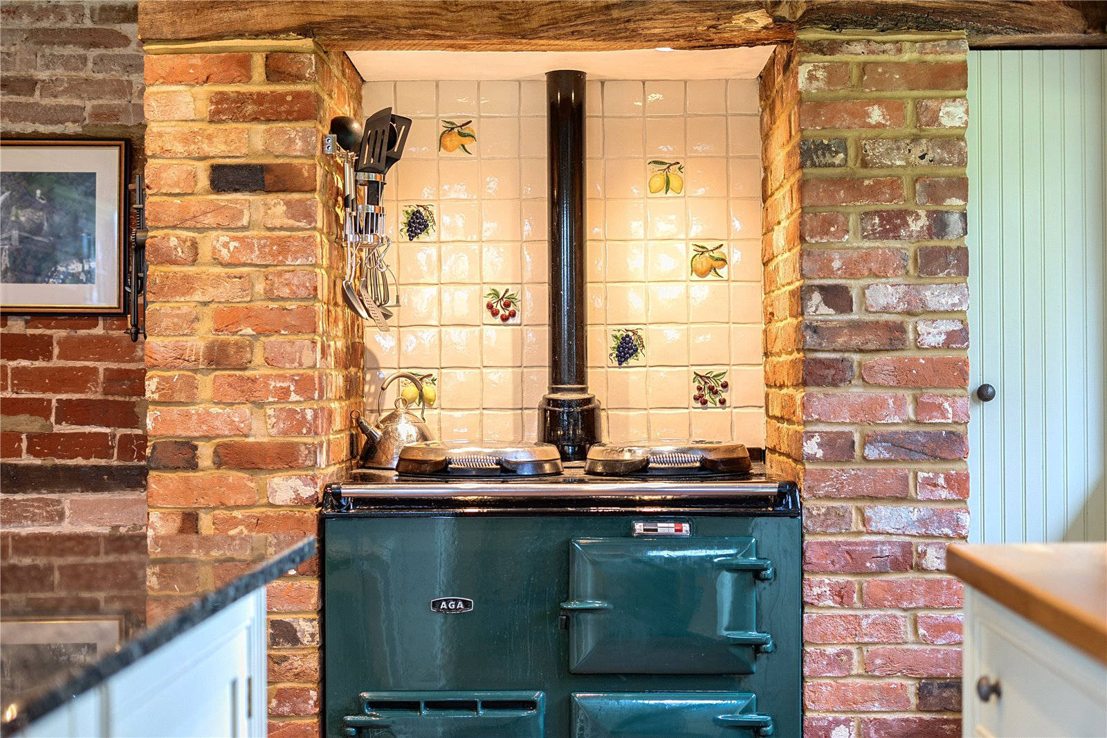 Thatch Cottage, Eversley, Hampshire, RG27, photo 6