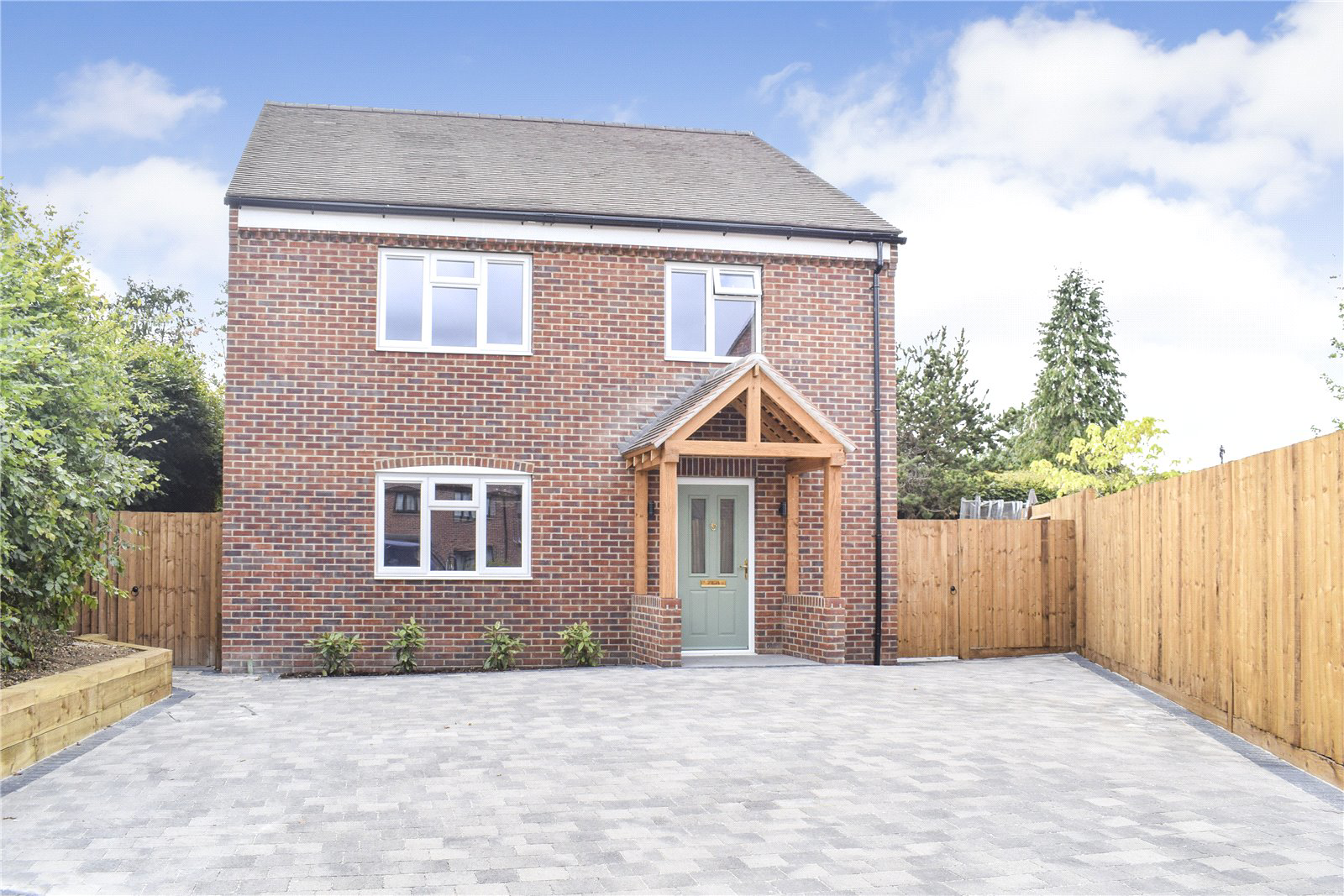 Kingsley Road, Eversley, Hampshire, RG27