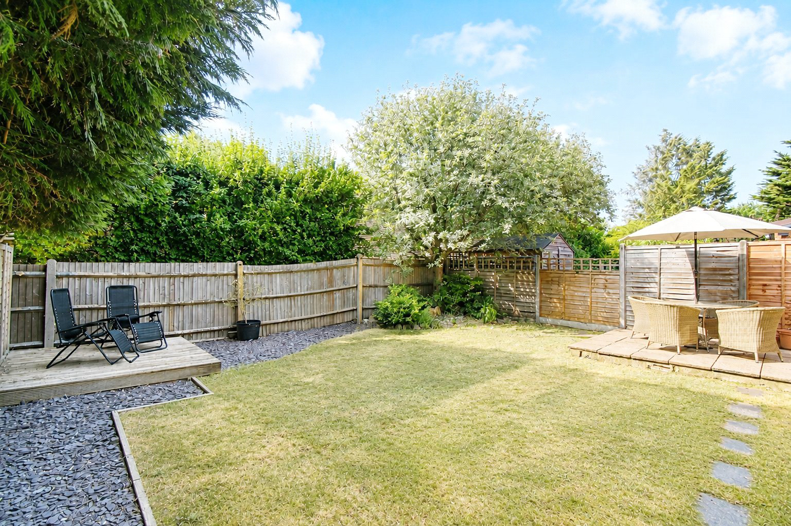 Mill Close, Sherfield-on-Loddon, Hook, Hampshire, RG27, photo 2