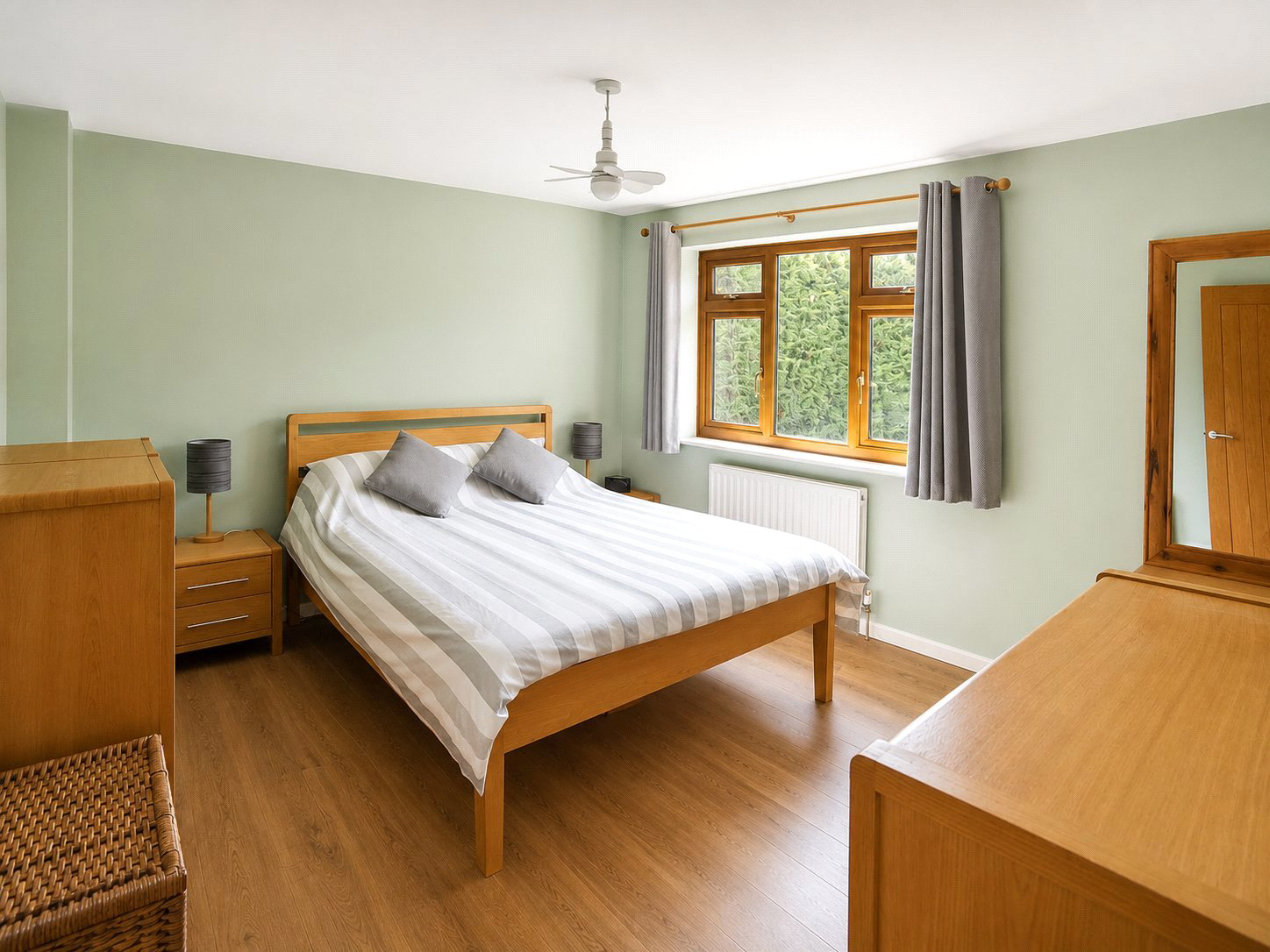 Mill Close, Sherfield-on-Loddon, Hook, Hampshire, RG27, photo 8