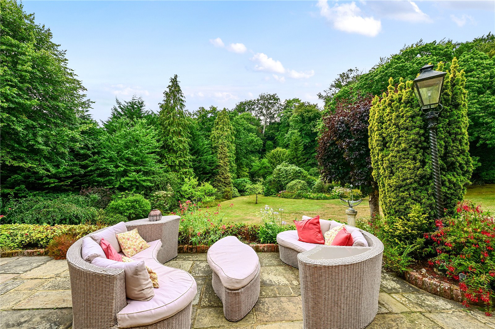 Hartley Wintney, Hampshire, RG27, photo 23
