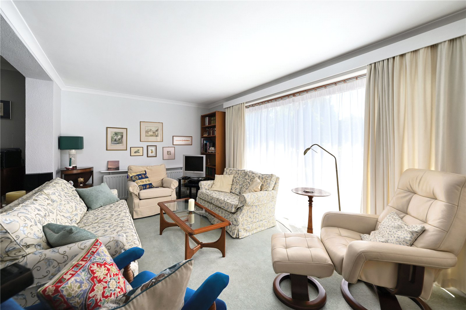 Fox Hills Lane, Ash, Guildford, Surrey, GU12, photo 4