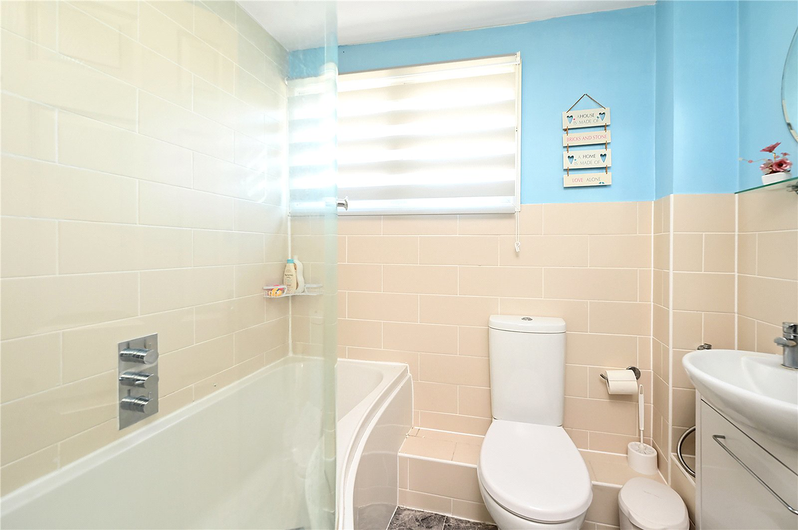 Shepherds Walk, Farnborough, GU14, photo 9