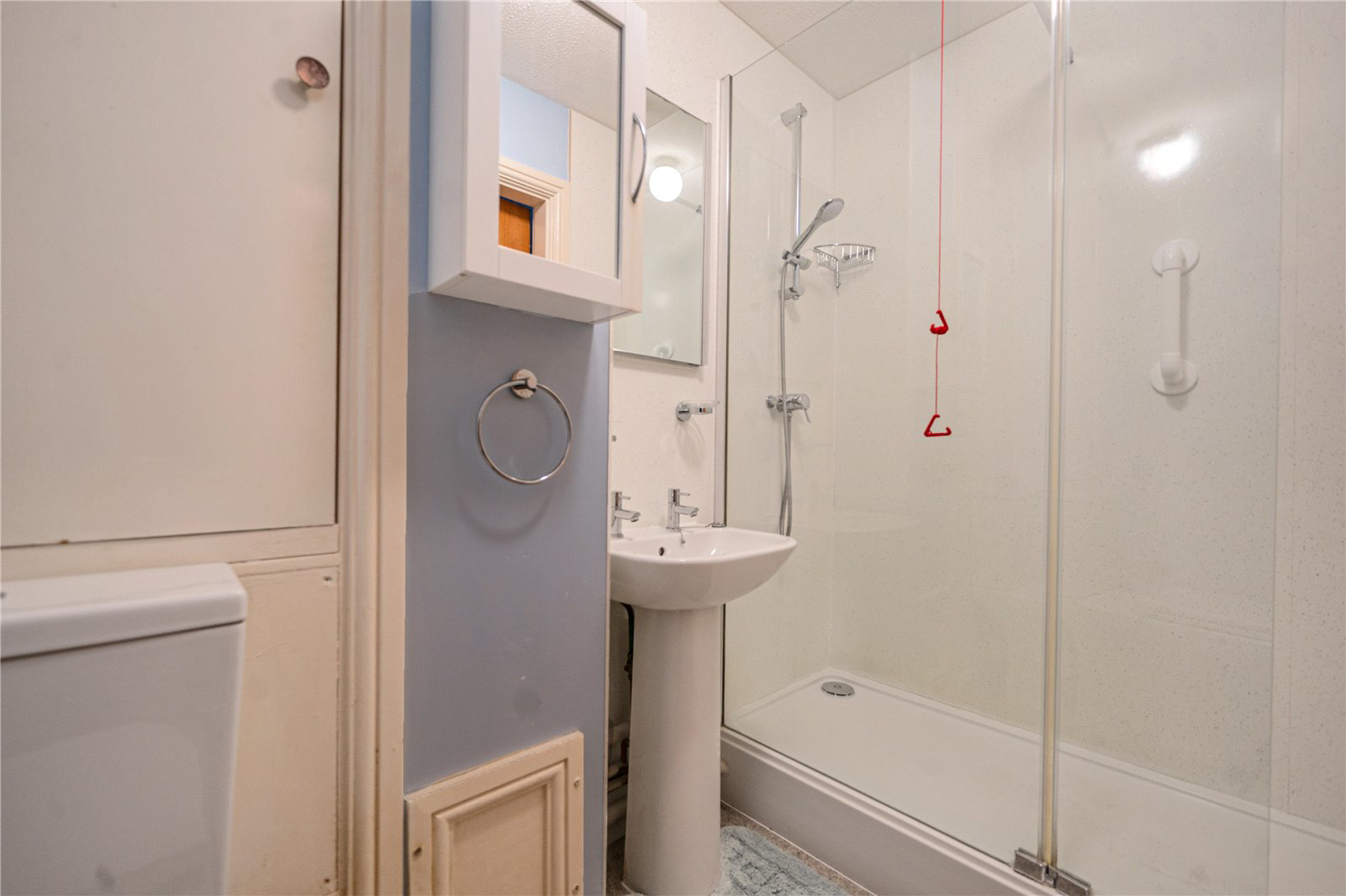 Hartford Court, Hartley Wintney, Hampshire, RG27, photo 15