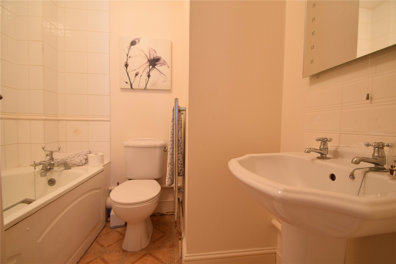 Calcott Park, Yateley, Hampshire, GU46, photo 10