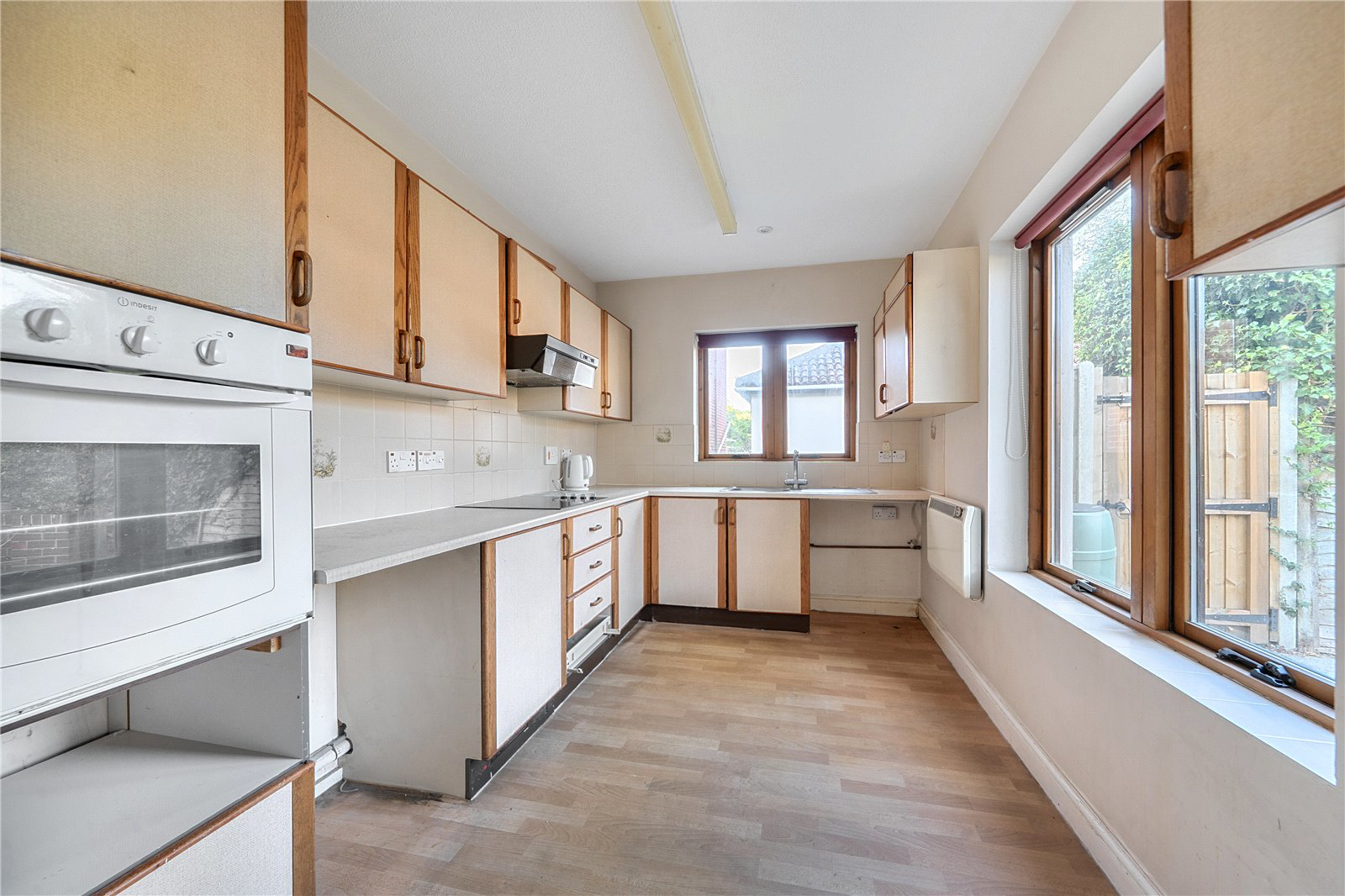Hartford Court, Hartley Wintney, Hook, Hampshire, RG27, photo 2