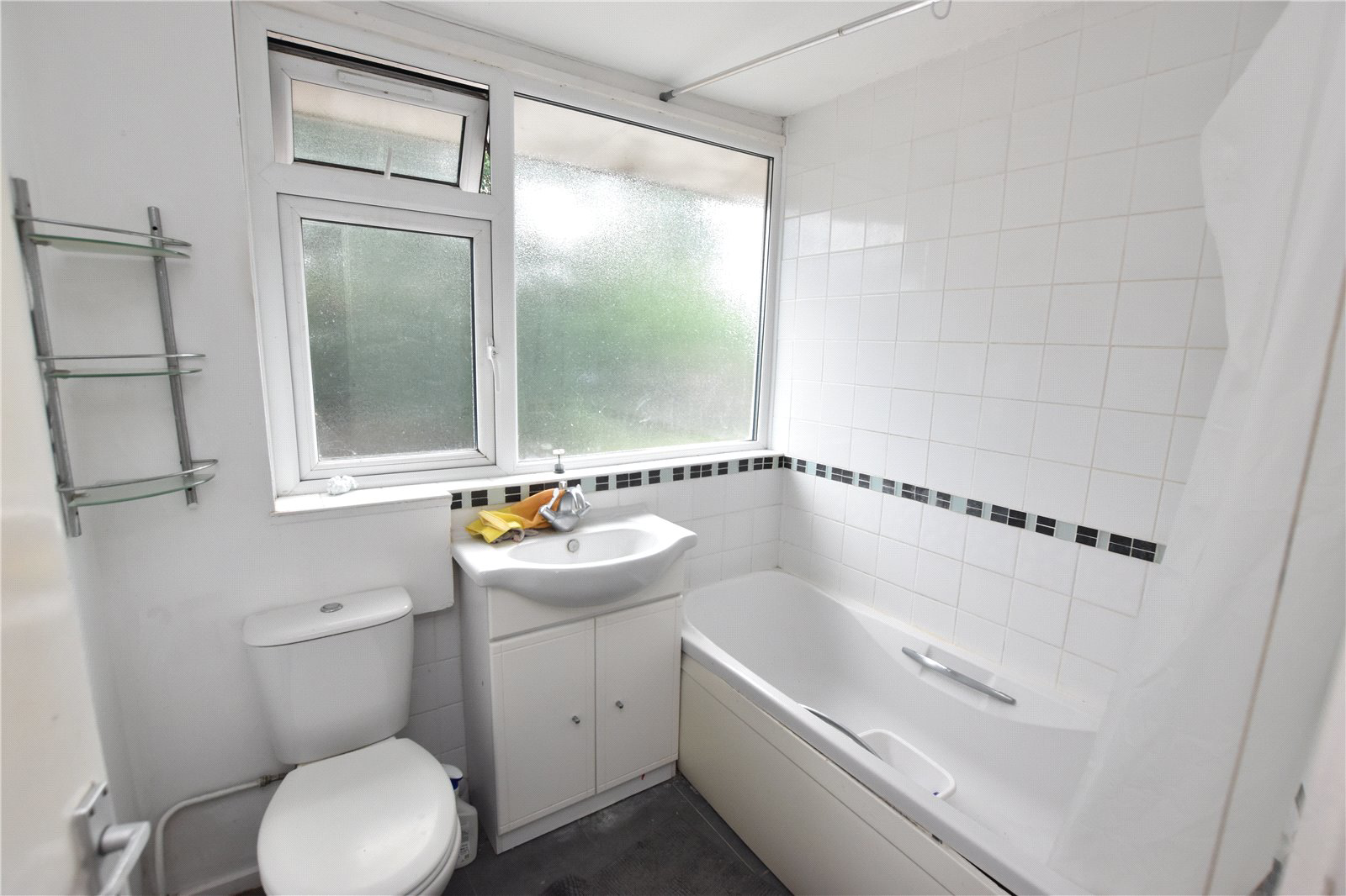 Chatfield Close, Farnborough, Hampshire, GU14, photo 9