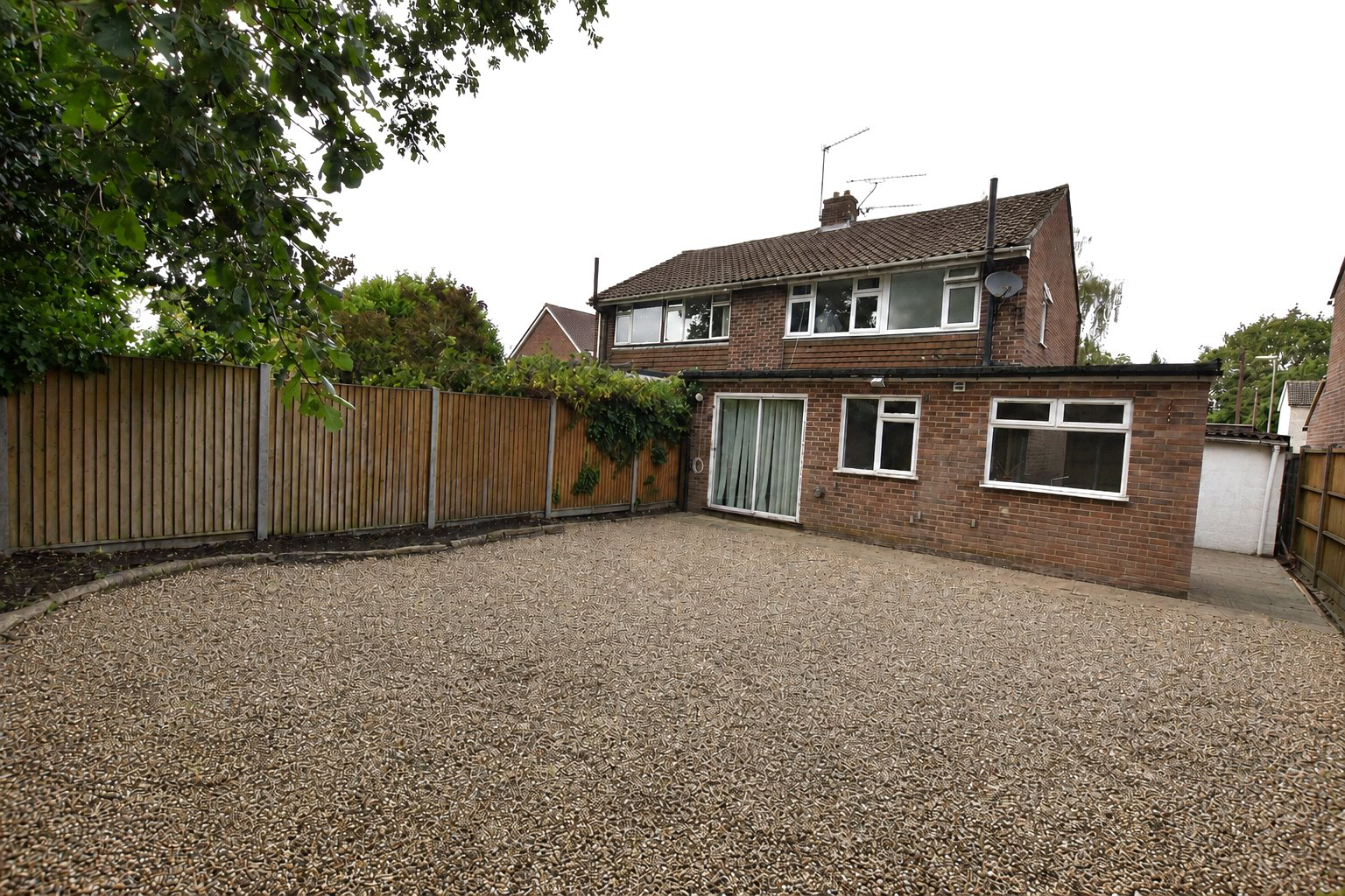 Chatfield Close, Farnborough, Hampshire, GU14, photo 6