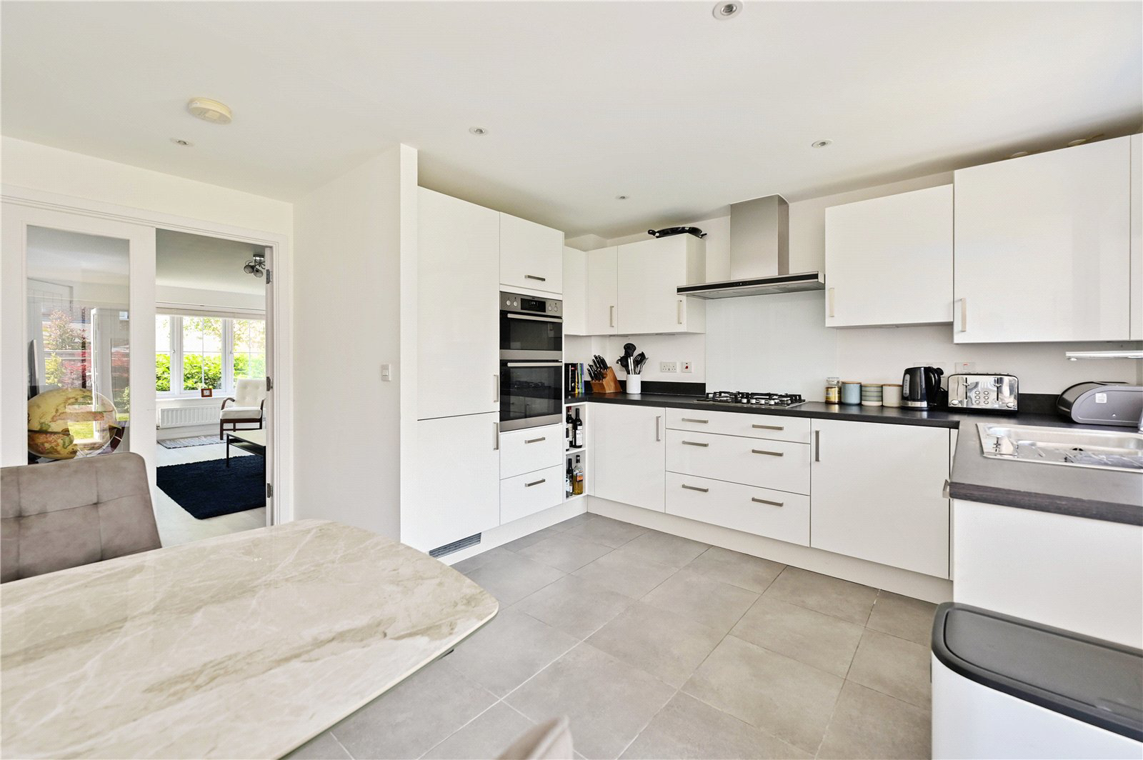 Titchener Way, Hook, Hampshire, RG27, photo 2