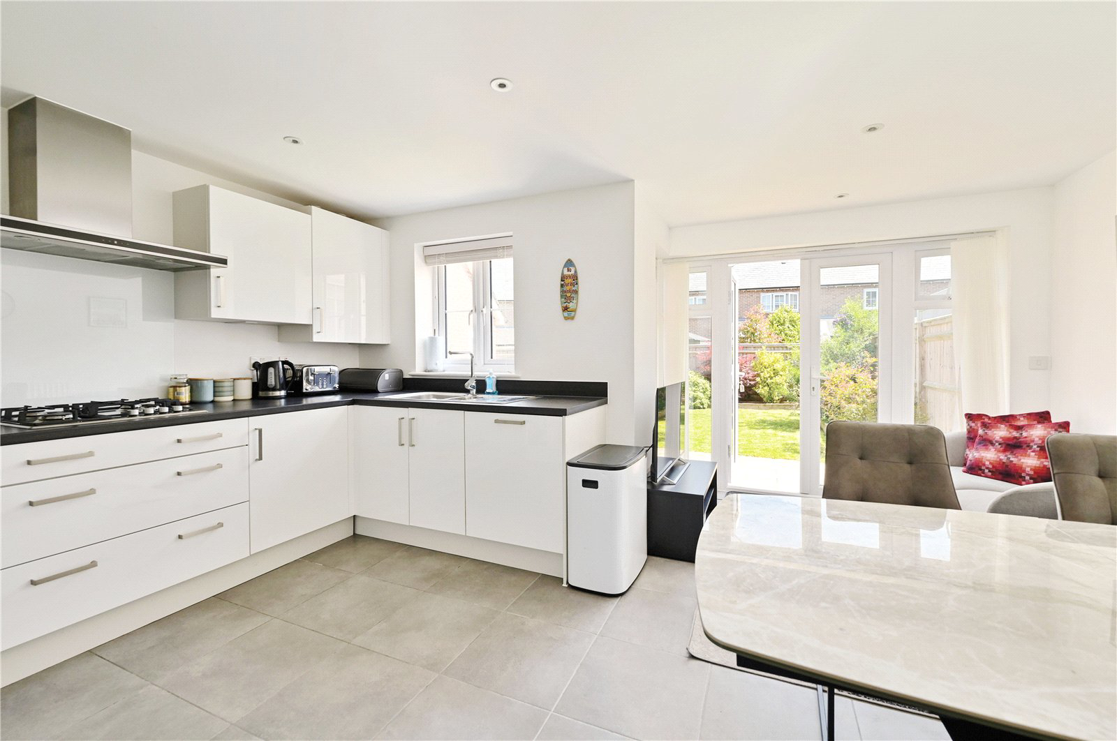 Titchener Way, Hook, Hampshire, RG27, photo 4