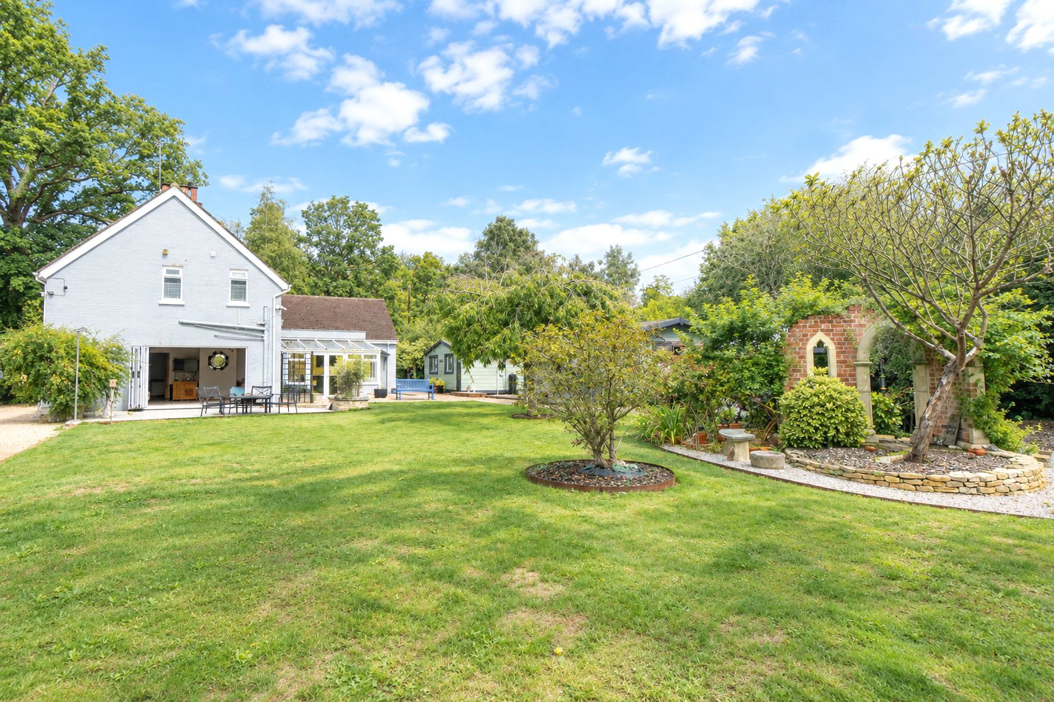 Crown Lane, Newnham, Hook, Hampshire, RG27, photo 2