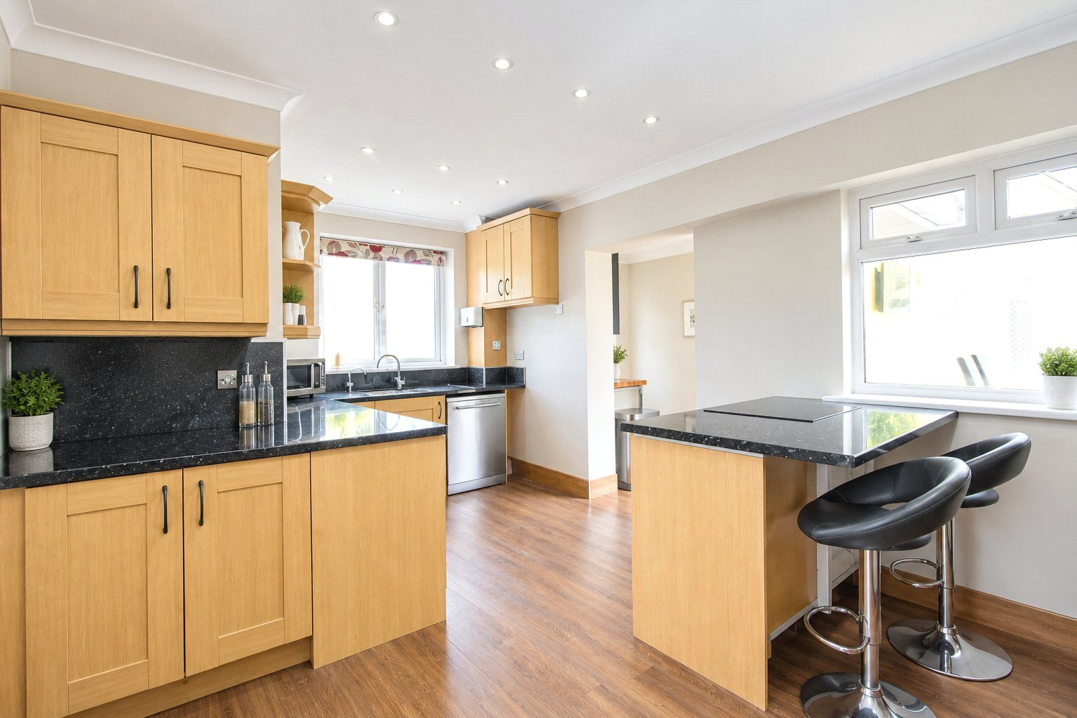 Crown Lane, Newnham, Hook, Hampshire, RG27, photo 5