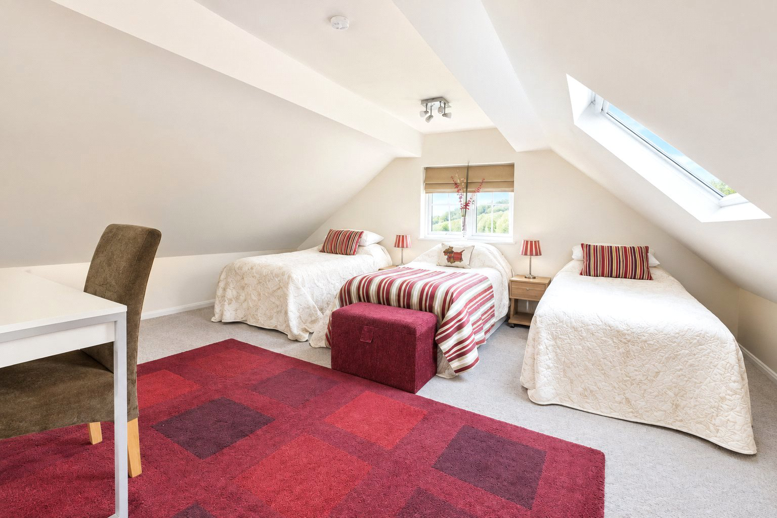 Crown Lane, Newnham, Hook, Hampshire, RG27, photo 23
