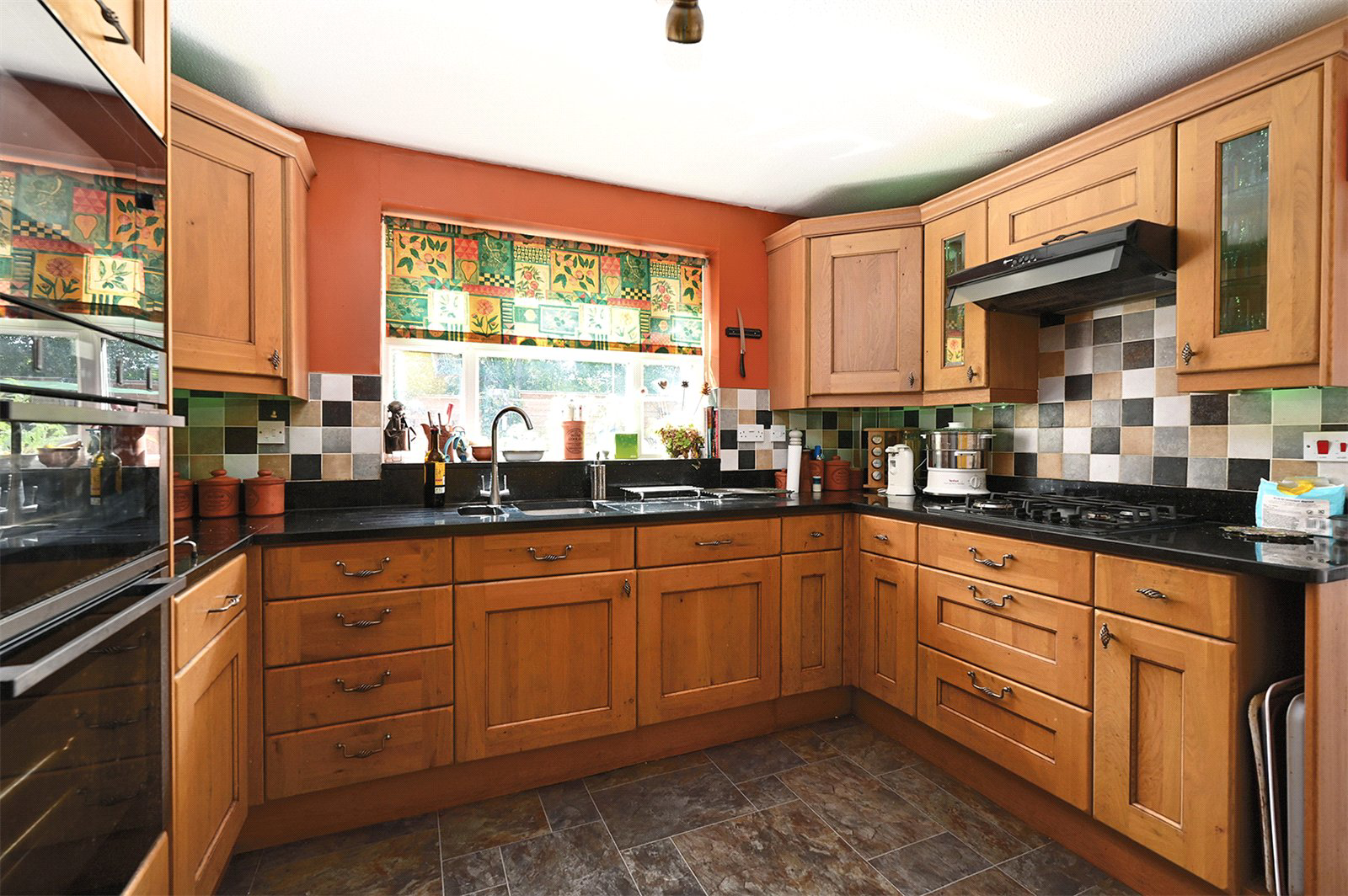 Oldwood Chase, Farnborough, Hampshire, GU14, photo 5