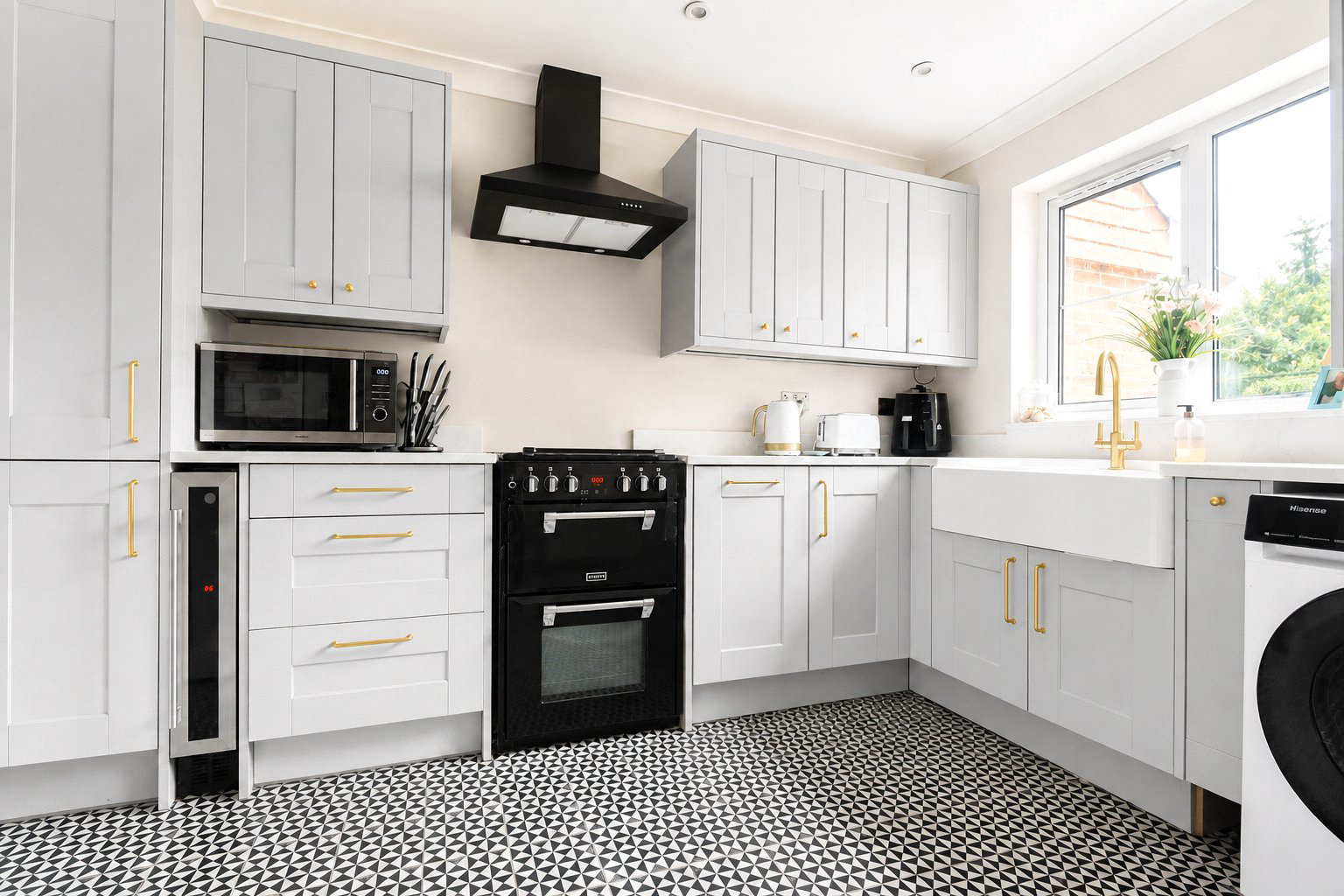 Kingsbridge End, Hook, Hampshire, RG27, photo 4