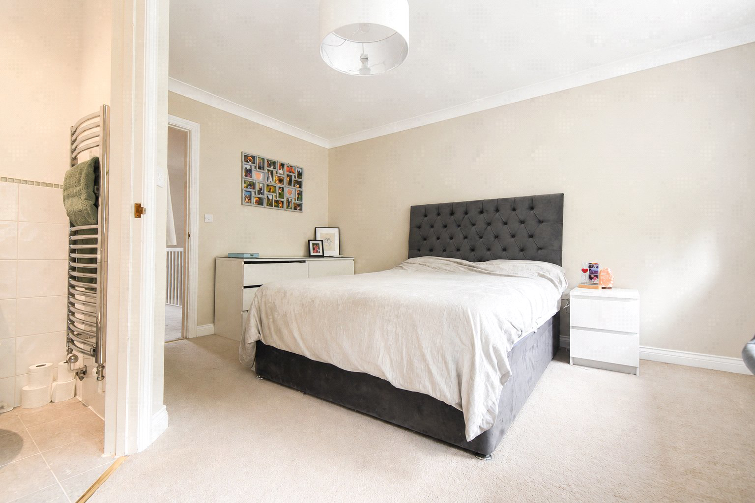 Kingsbridge End, Hook, Hampshire, RG27, photo 6