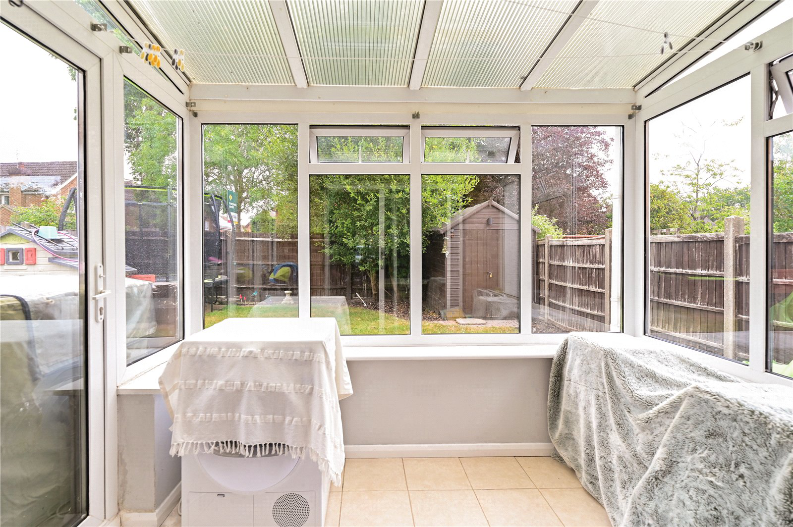Larch Way, Farnborough, Hampshire, GU14, photo 11