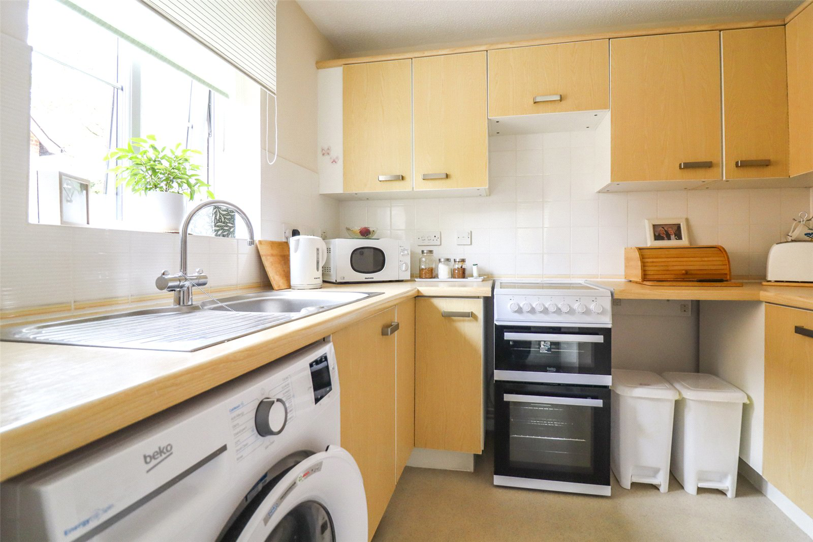 Pinewood Court, Fleet, Hampshire, GU51, photo 4