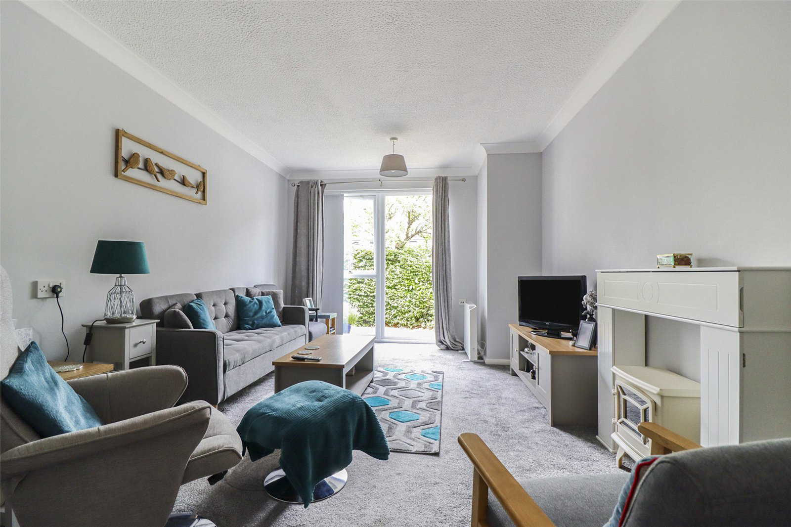 Pinewood Court, Fleet, Hampshire, GU51, photo 3