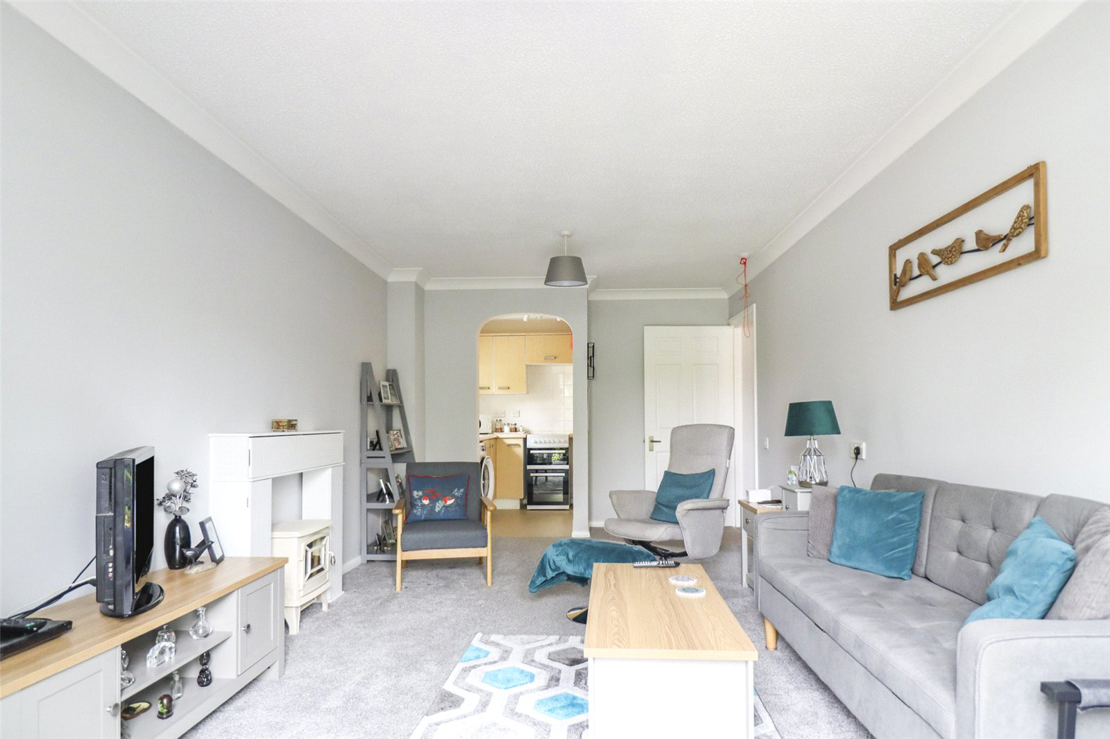 Pinewood Court, Fleet, Hampshire, GU51, photo 2