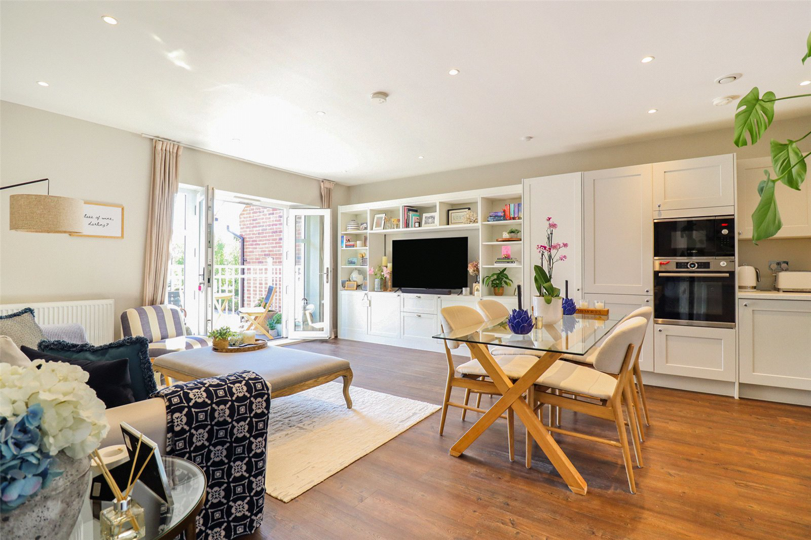 Red Cedar Avenue, Fleet, Hampshire, GU51, photo 4