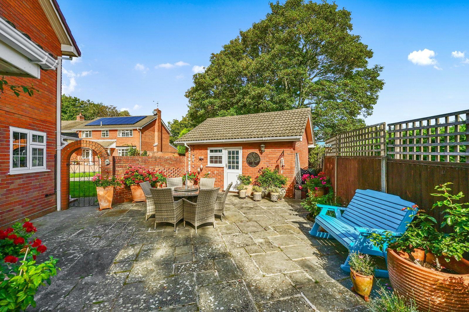 The Sycamores, Farnborough, Hampshire, GU14, photo 3