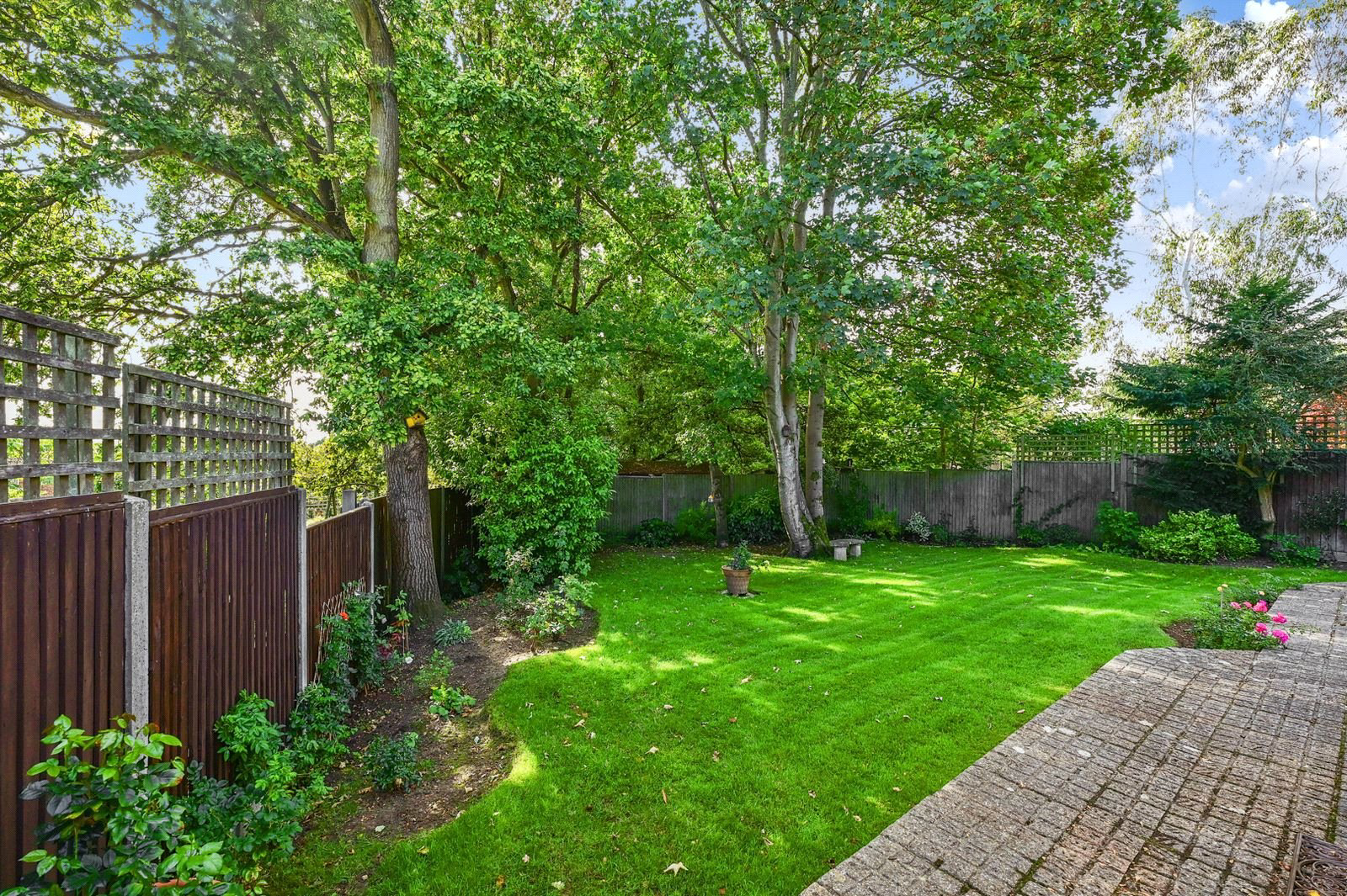 The Sycamores, Farnborough, Hampshire, GU14, photo 19