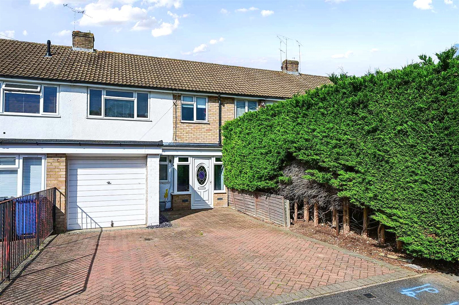 Henley Gardens, Yateley, Hampshire, GU46