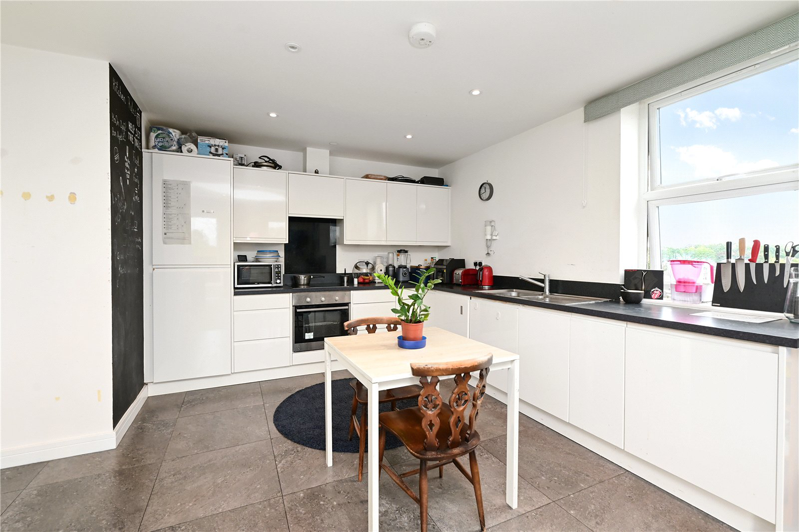 Plough Road, Yateley, Hampshire, GU46, photo 3