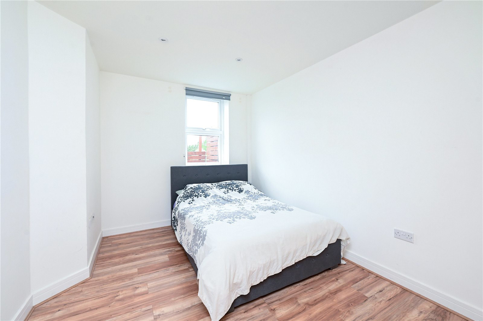 Plough Road, Yateley, Hampshire, GU46, photo 7
