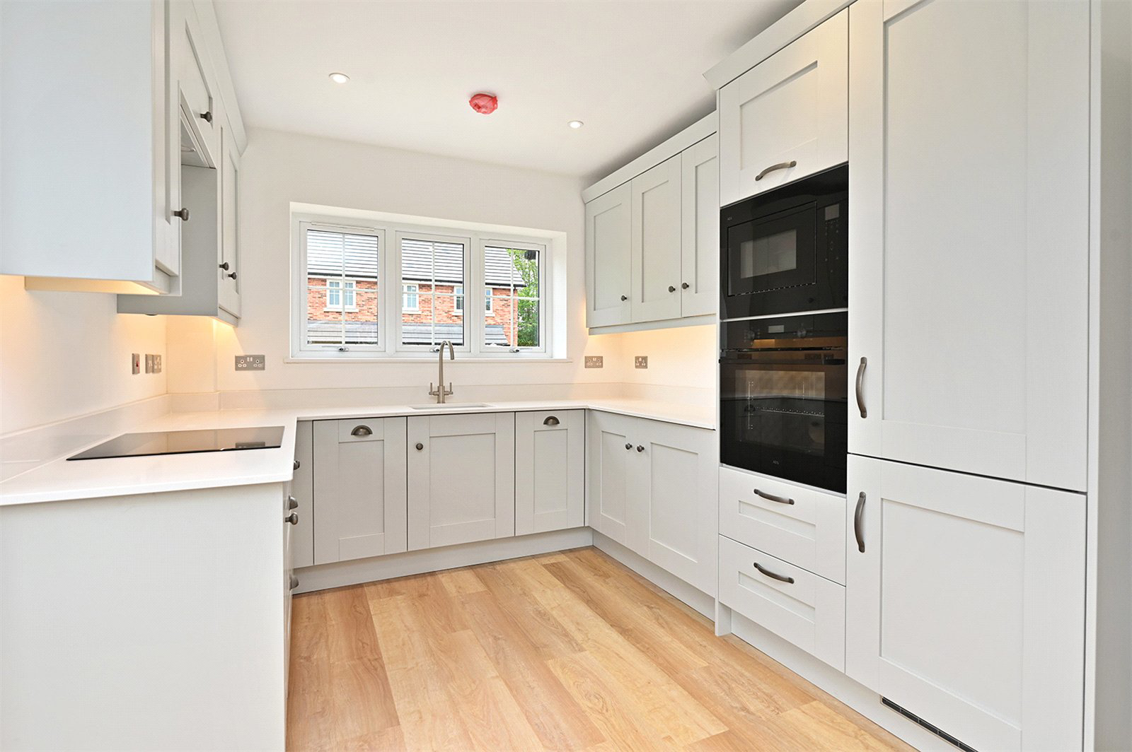 Spindle Close, Church Crookham, Fleet, Hampshire, GU52, photo 2