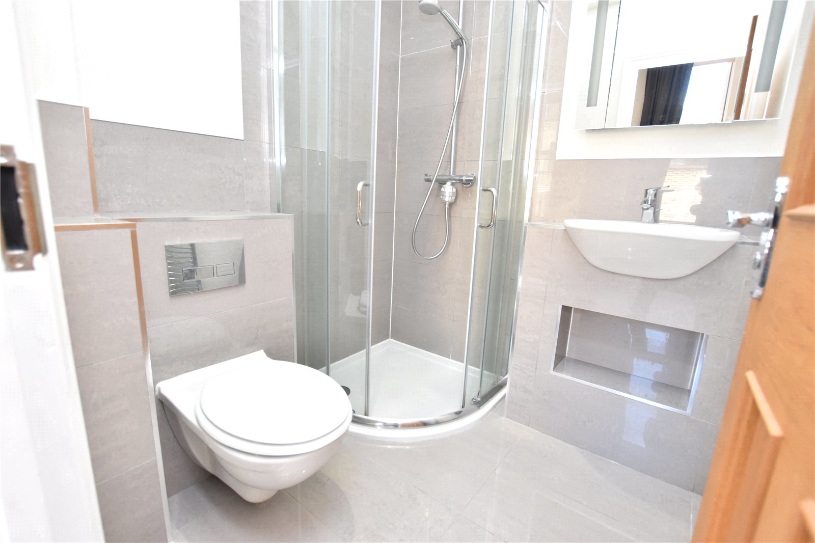 Farnborough Road, Farnborough, Hampshire, GU14, photo 14
