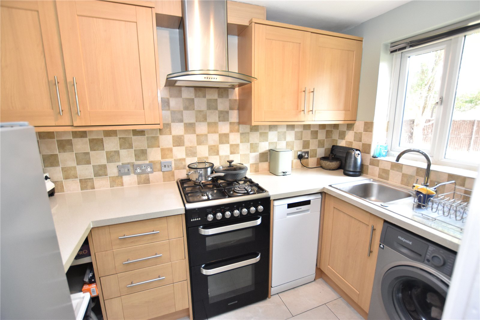 Ferndown Gardens, Farnborough, Hampshire, GU14, photo 3