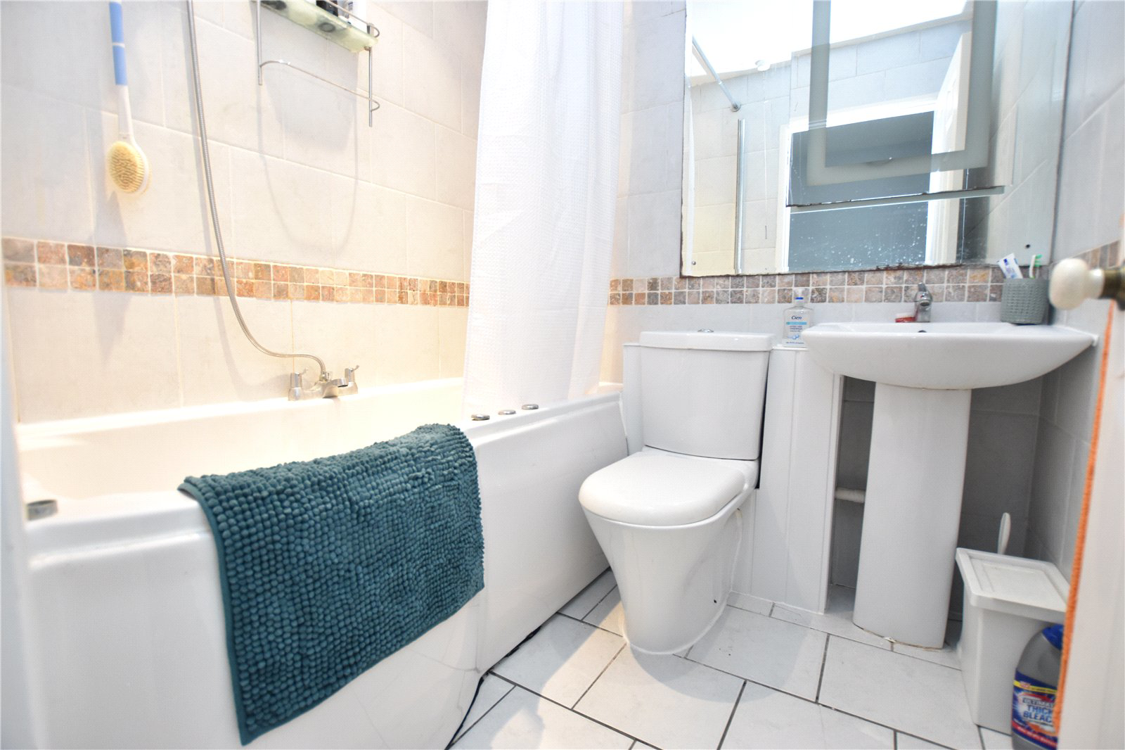 Ferndown Gardens, Farnborough, Hampshire, GU14, photo 10