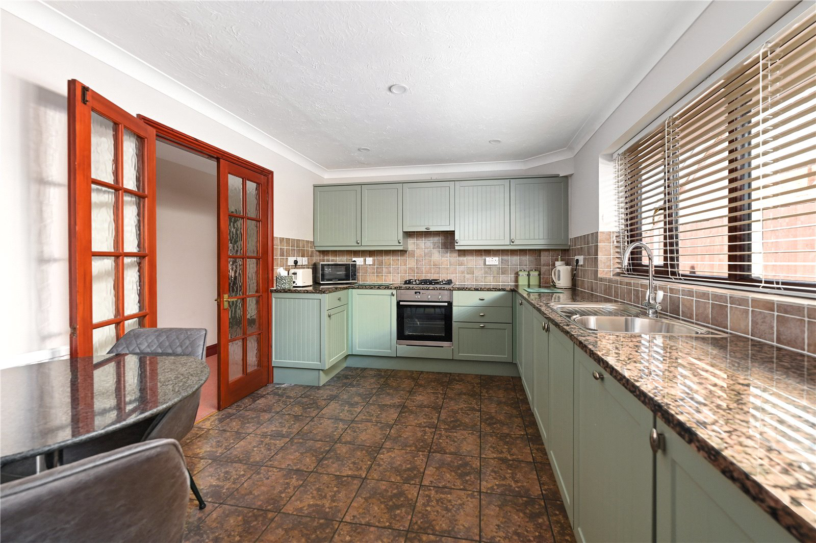 Mytchett Road, Mytchett, Camberley, Surrey, GU16, photo 2
