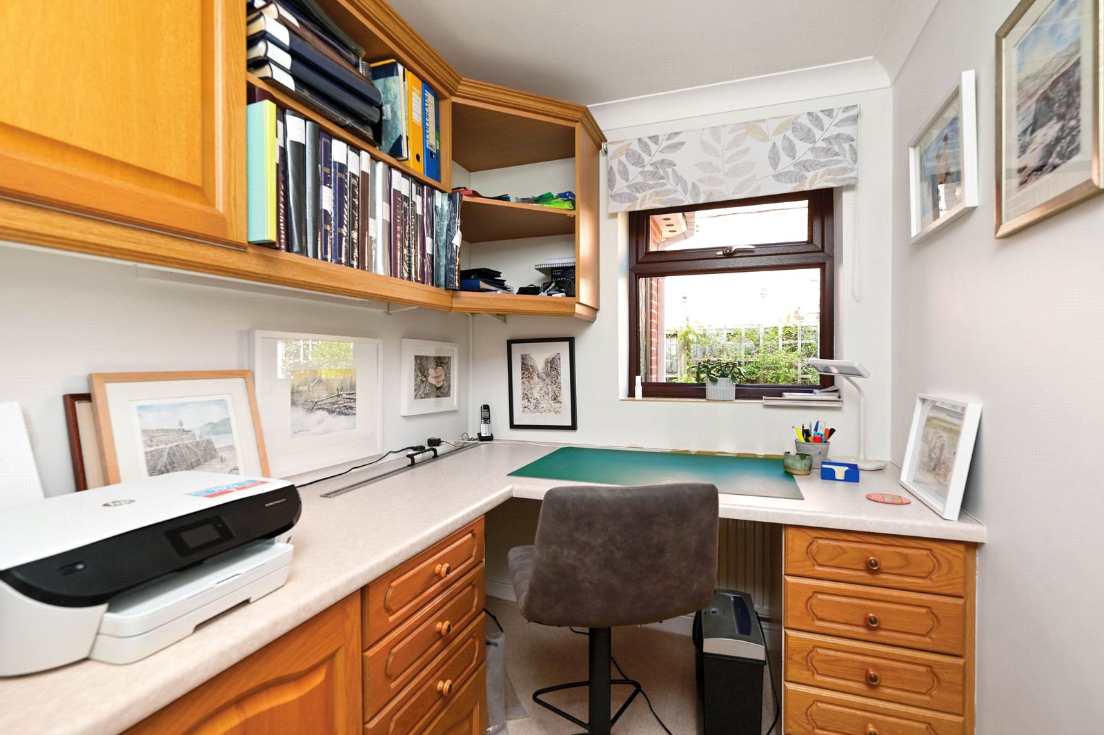 Fernhill Road, Farnborough, Hampshire, GU14, photo 9
