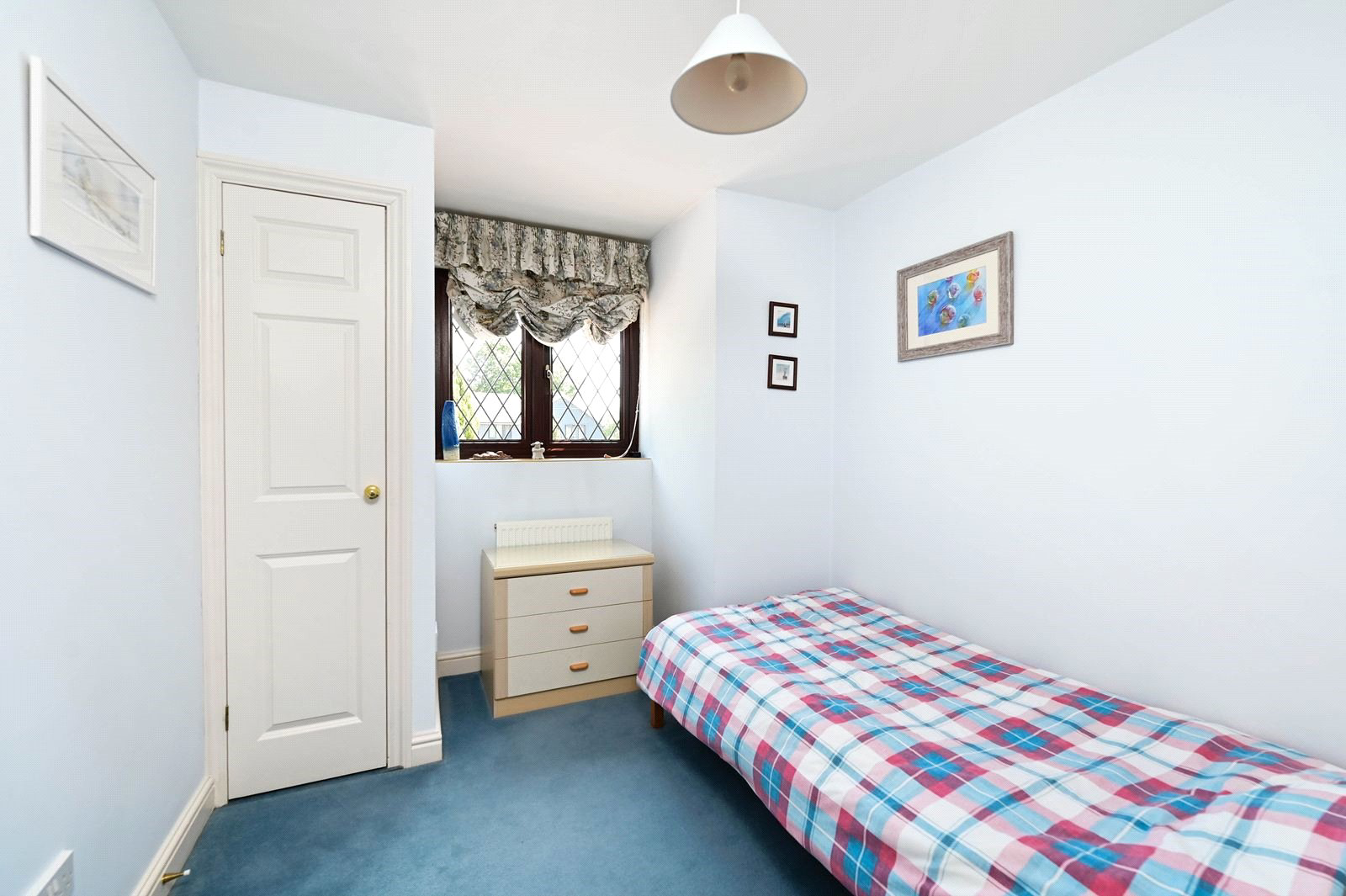 Fernhill Road, Farnborough, Hampshire, GU14, photo 11