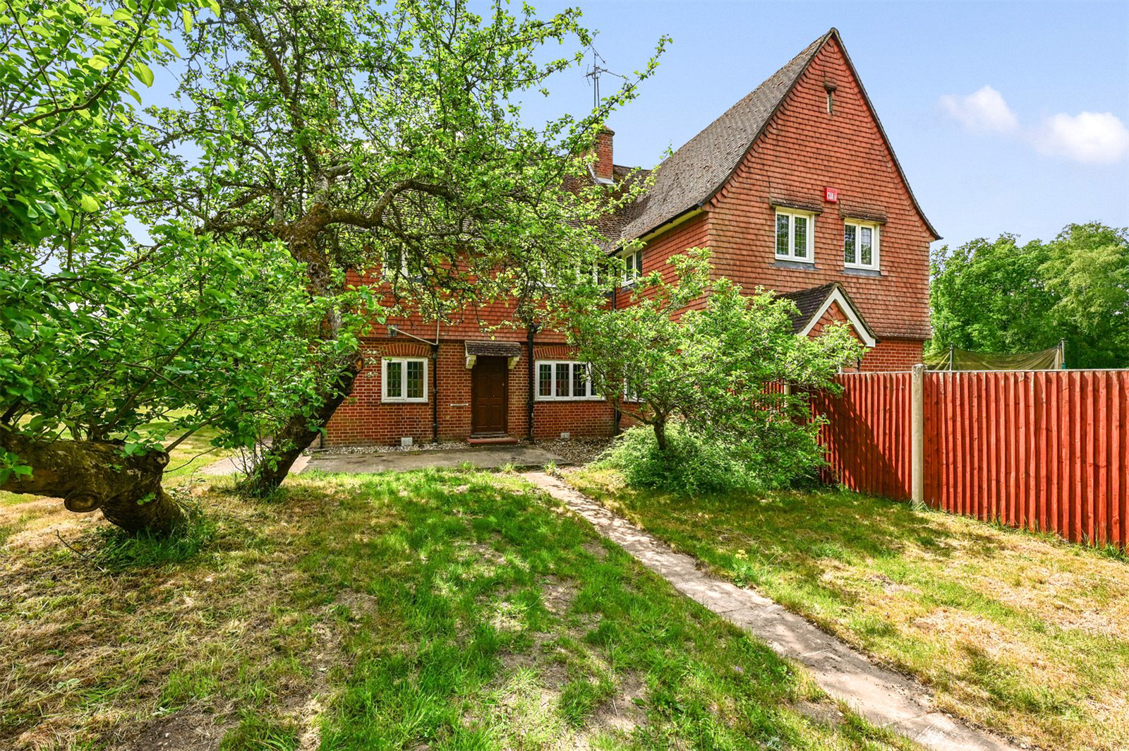 Minley Road, Blackwater, Camberley, Hampshire, GU17