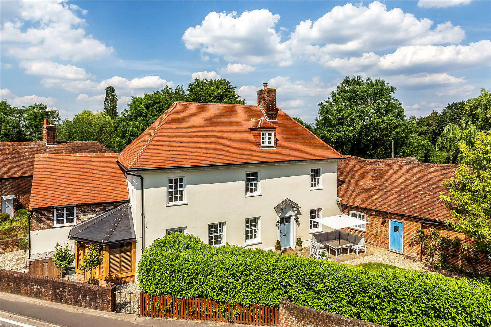 Hook Road, North Warnborough, Hook, Hampshire, RG29