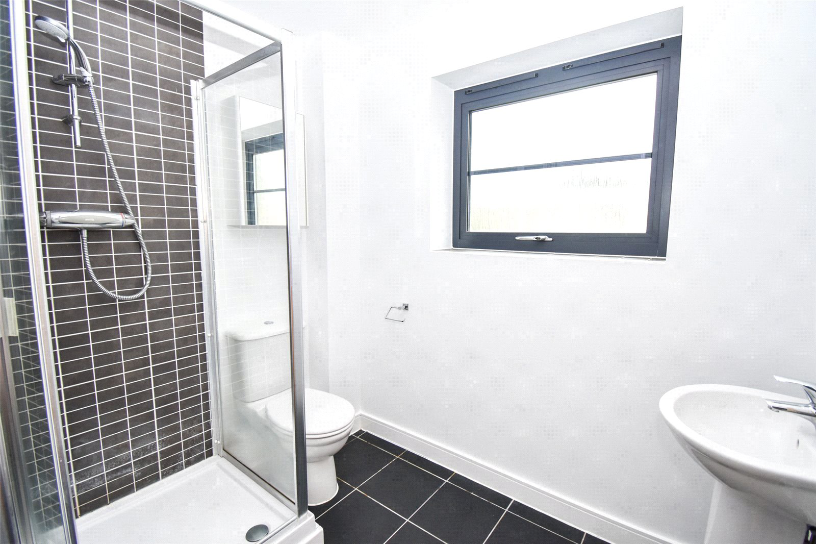 Sunderland Place, Farnborough, Hampshire, GU14, photo 7