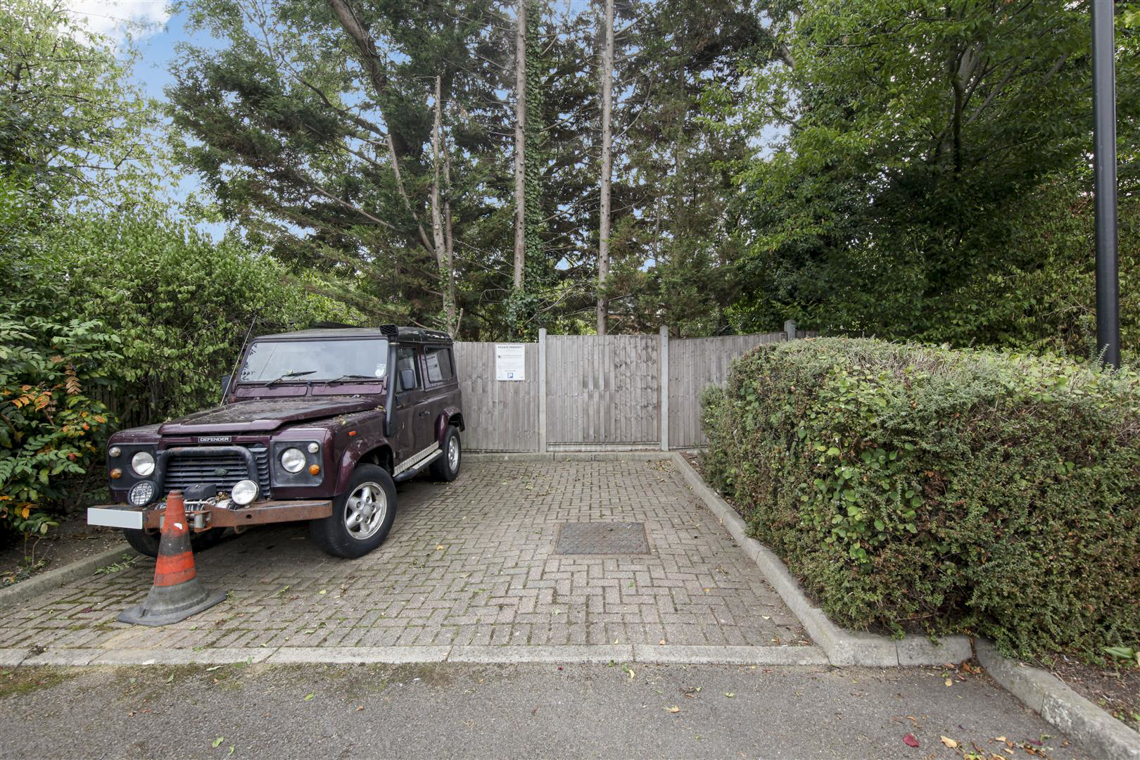Dorset Mews, Finchley, photo 6