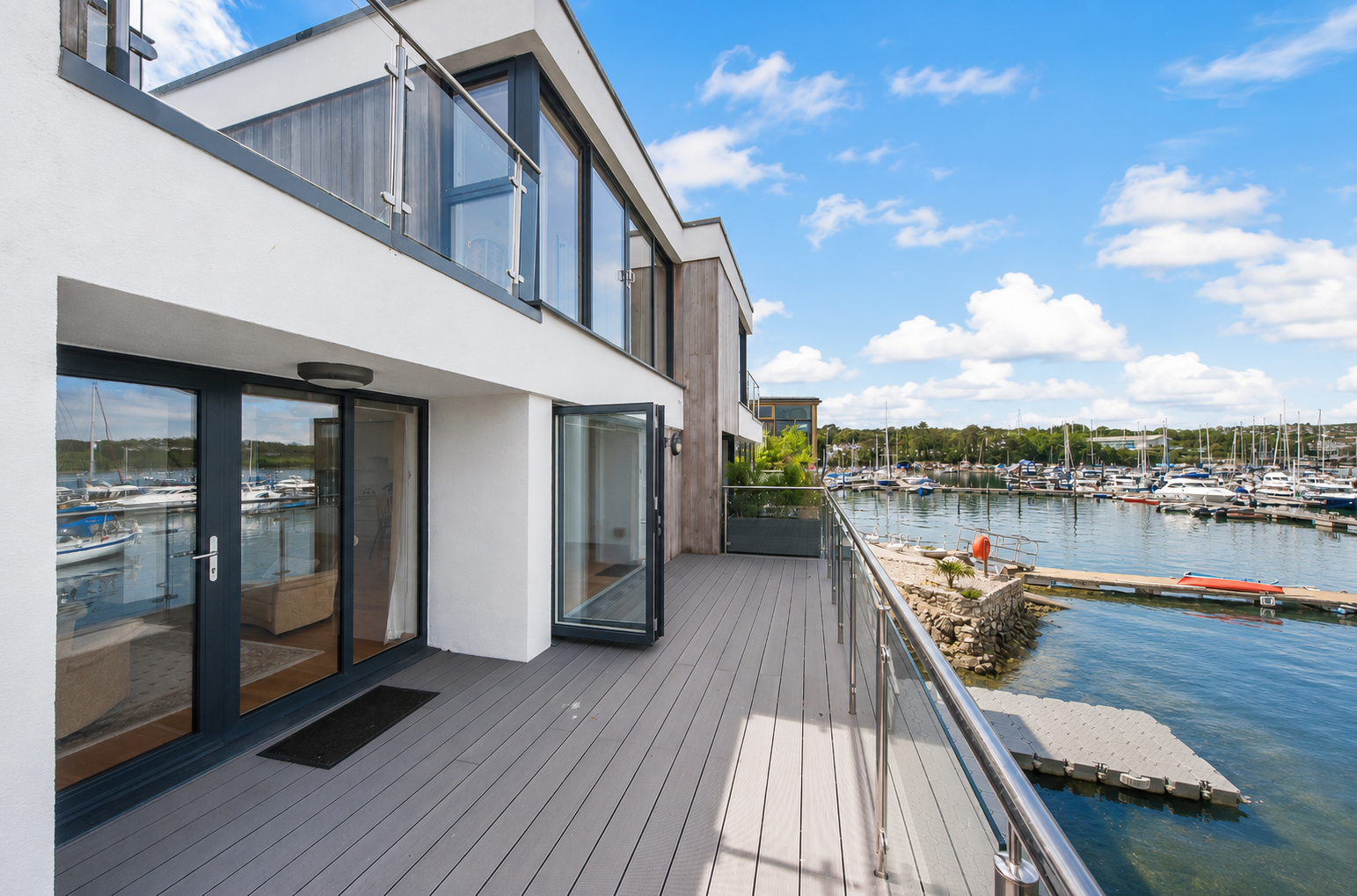 The Slipway, Falmouth, photo 2