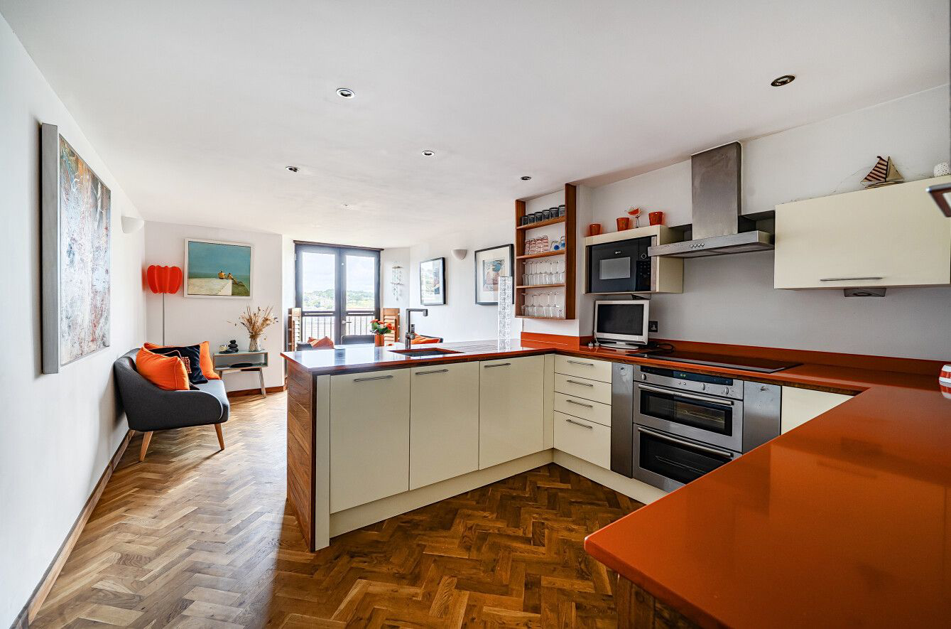 Florizel Mews, Polruan, photo 7
