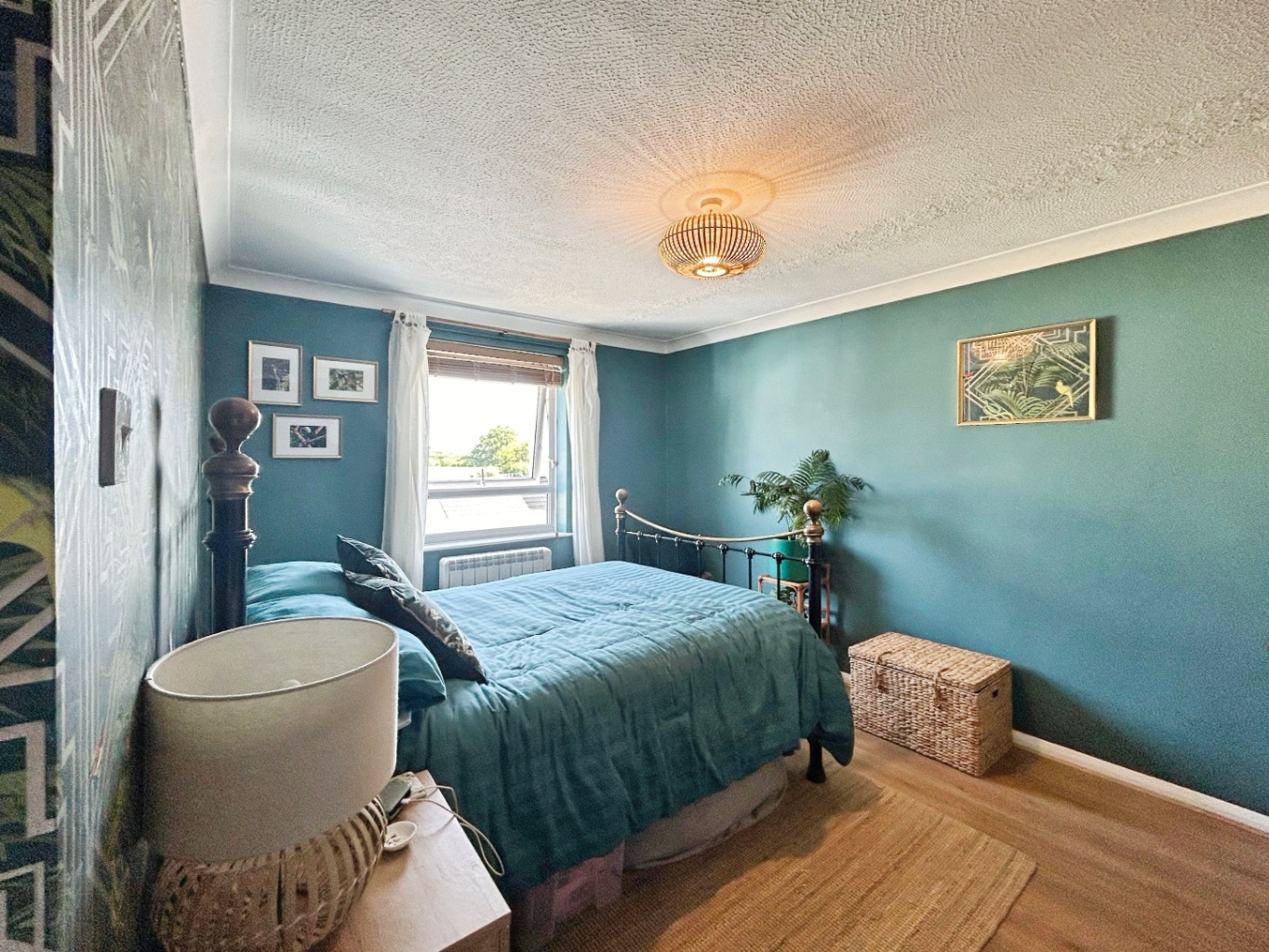 St. Erth, Three bed home in village location with no chain, photo 12