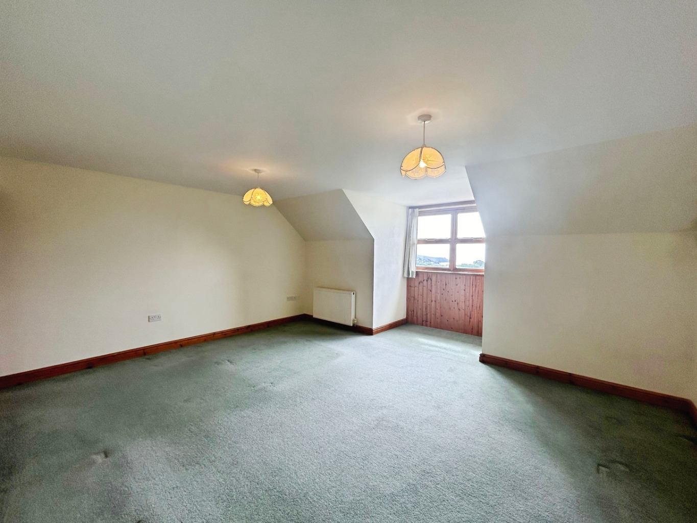 Kenneggy, Spacious home with no onward chain, photo 12