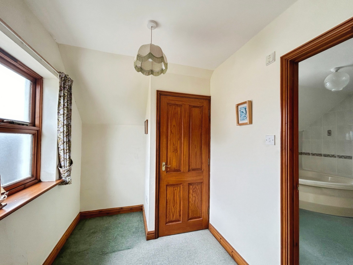 Kenneggy, Spacious home with no onward chain, photo 11
