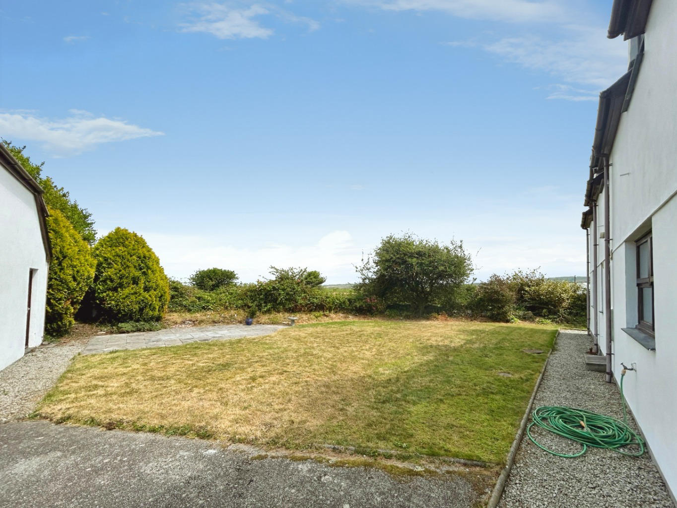 Kenneggy, Spacious home with no onward chain, photo 9