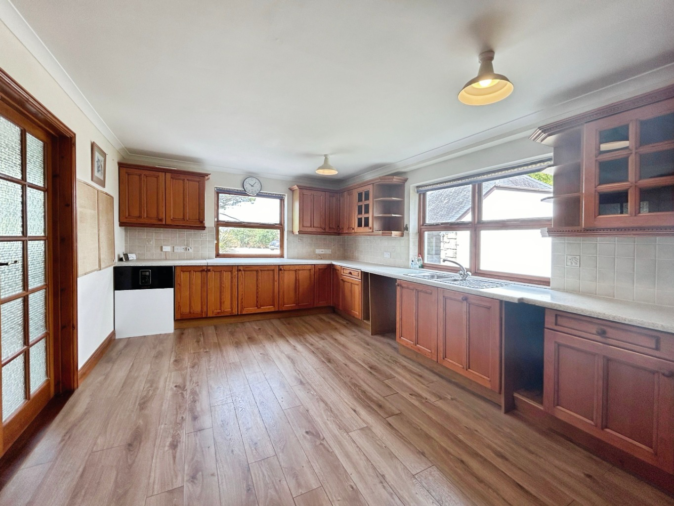 Kenneggy, Spacious home with no onward chain, photo 4