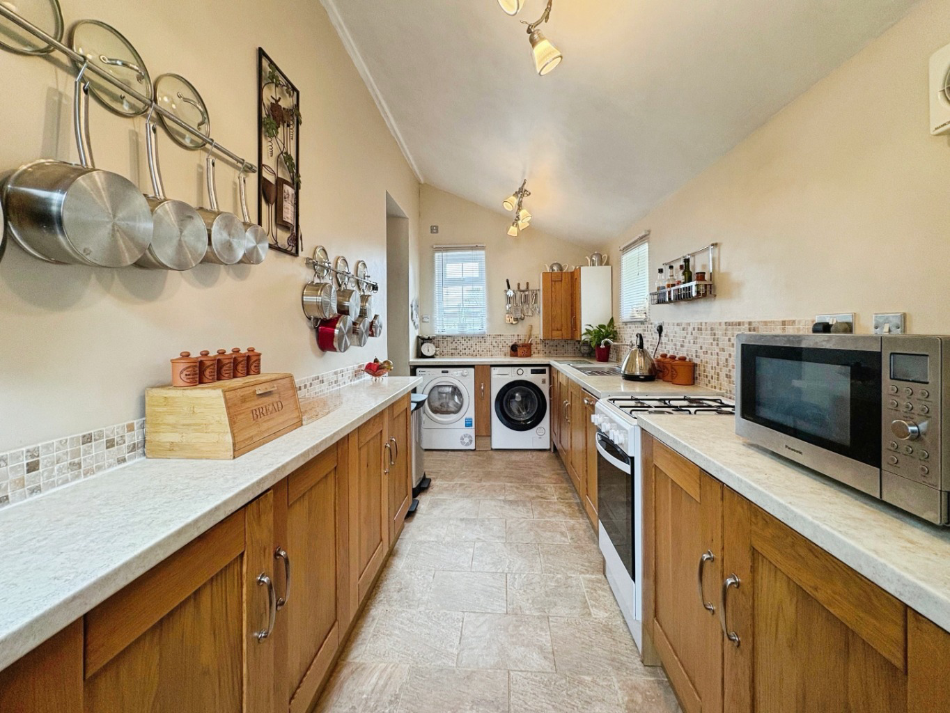 Porkellis, Two bed cottage in village location, photo 4