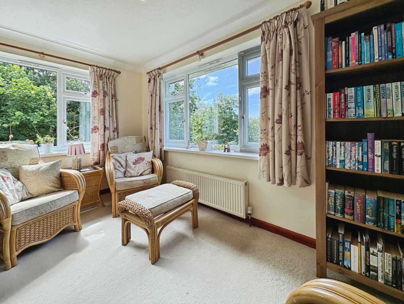 Godolphin Cross, Spacious family home within a generous plot, photo 26